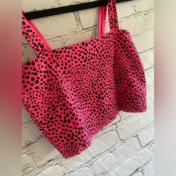 5/$20 Women’s No Boundaries Animal Print Crop‎ Tank Top Medium Pink Black - Picture 2 of 5